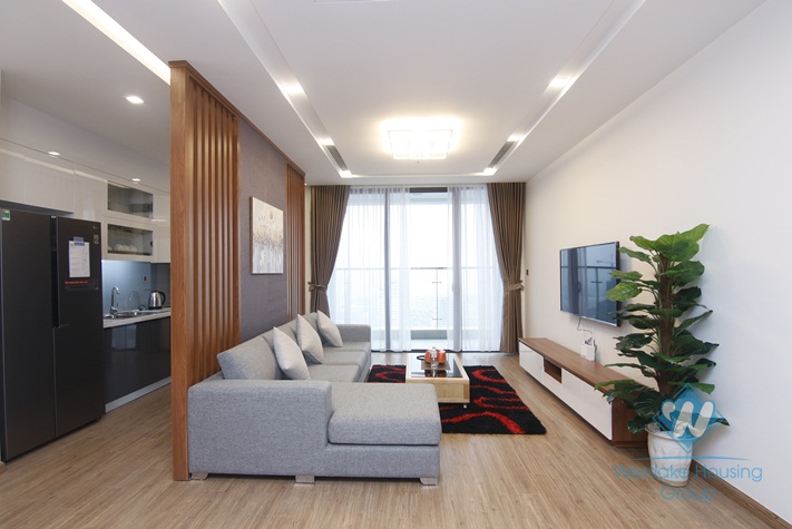 Wonderful four bedrooms apartment for rent in Vinhome Metropolis, Ba Dinh district, Ha Noi 